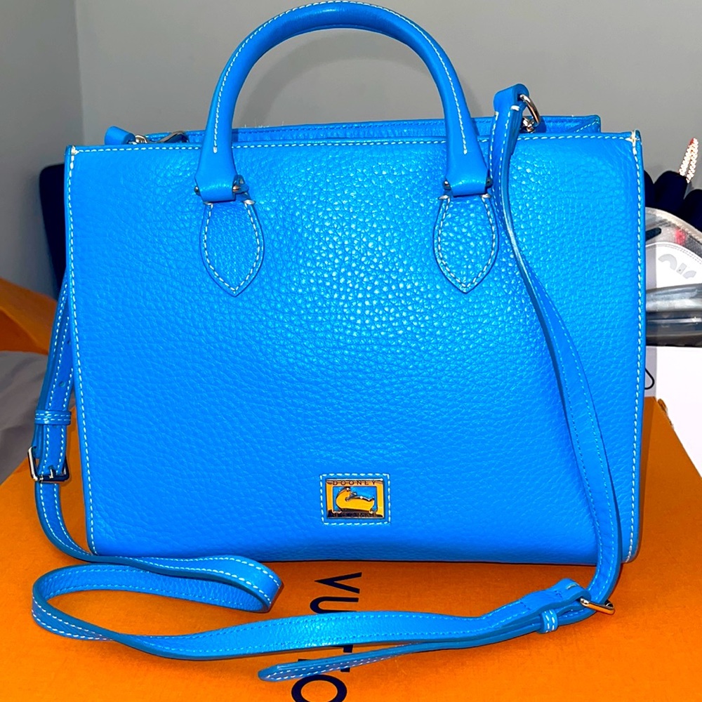 Dooney & Bourke Handbag